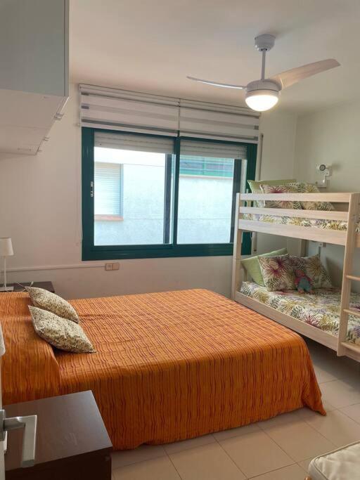 Apartamento Con Piscina En Llança Екстериор снимка